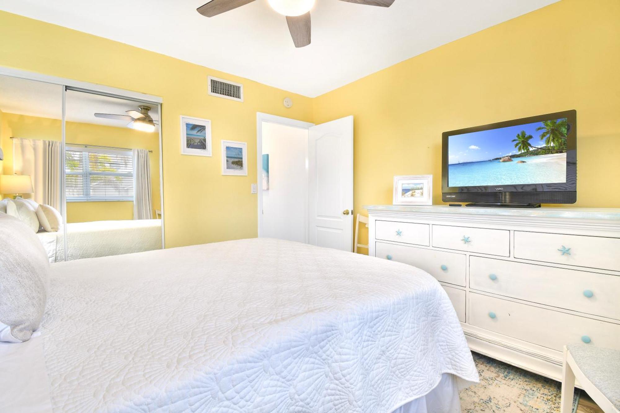 Funshine Sunset Beach St. Pete Beach Exterior foto
